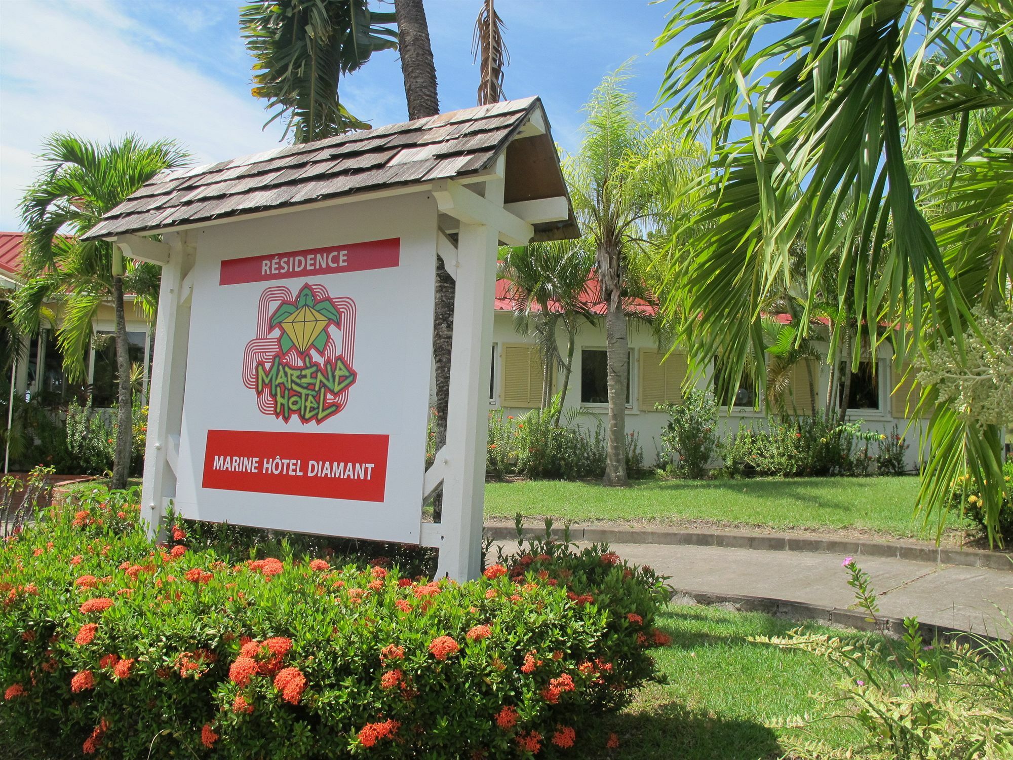 Marine Hotel Diamant 勒迪亚芒 外观 照片